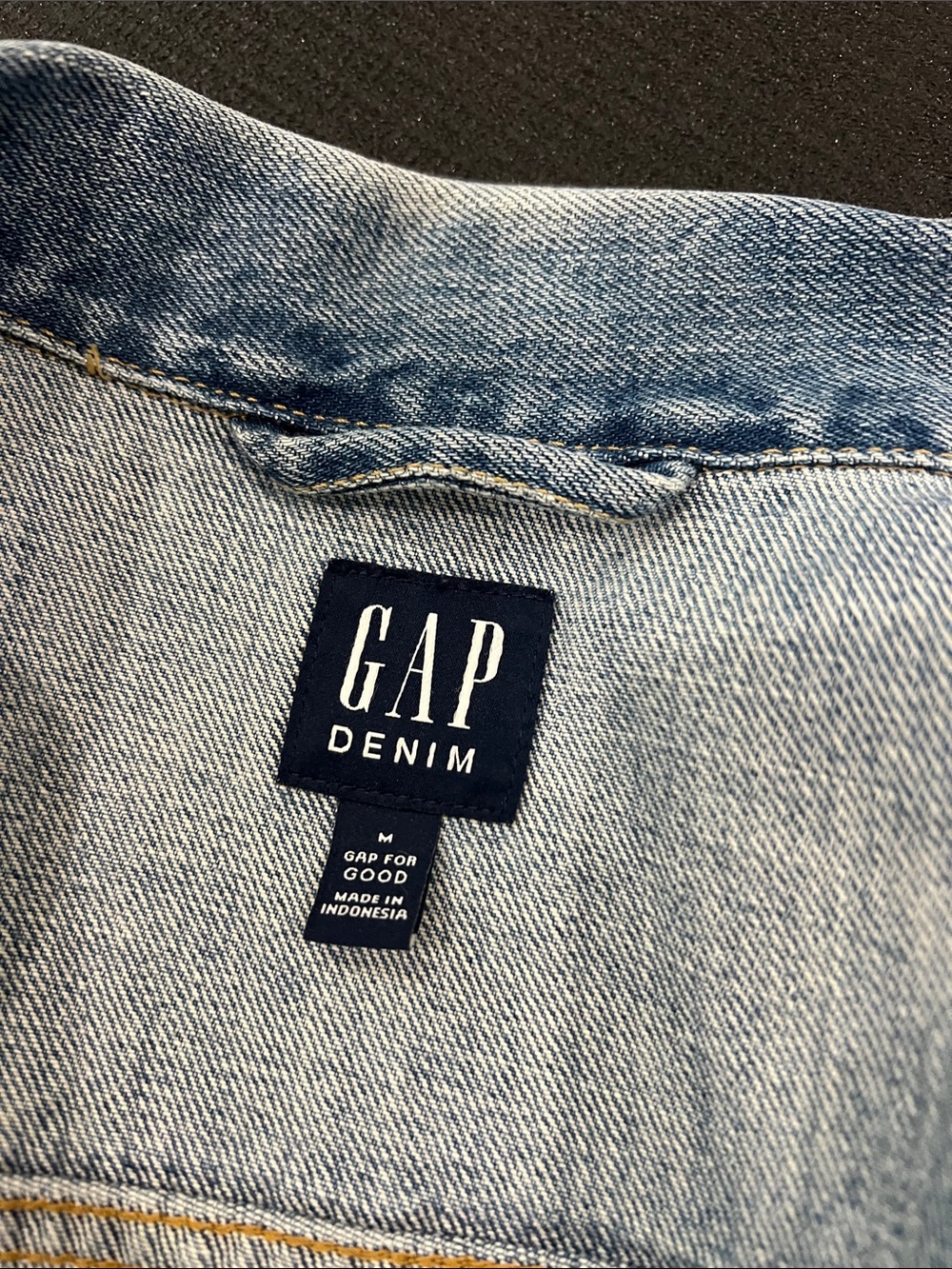 Gap Classic Light Blue Denim Jacket - Picture 6 of 7